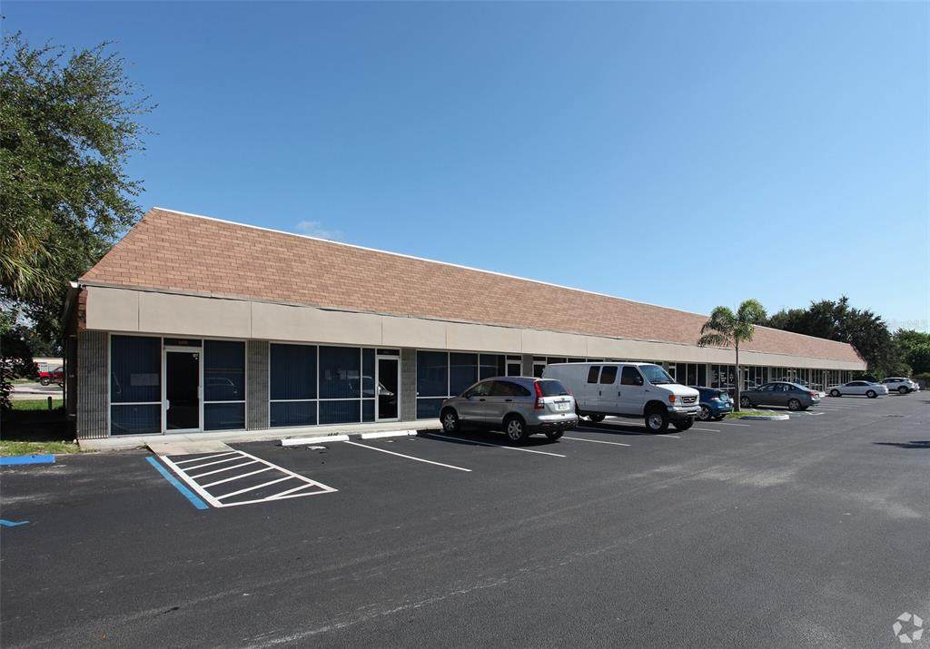 1402 Old Dixie Highway - Photo 1