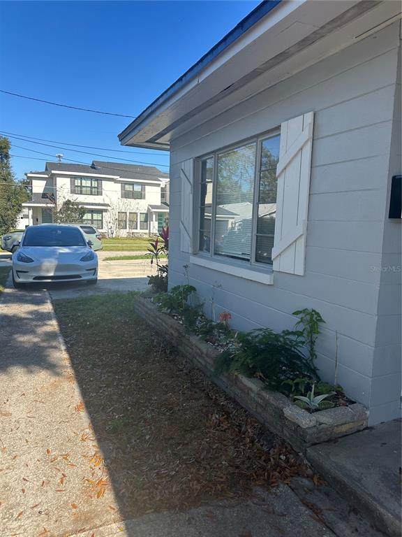 1512 Indiana Avenue - Photo 1