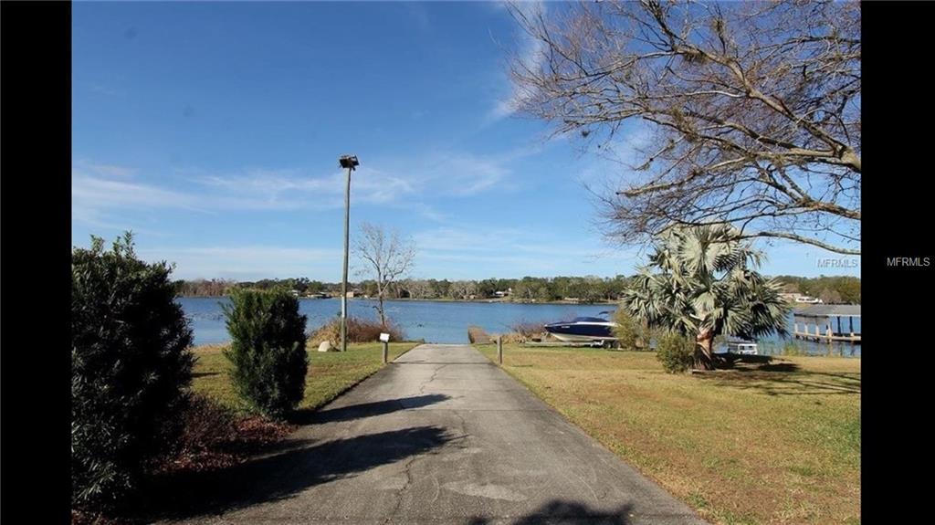 315 Bayberry Drive - Photo 1