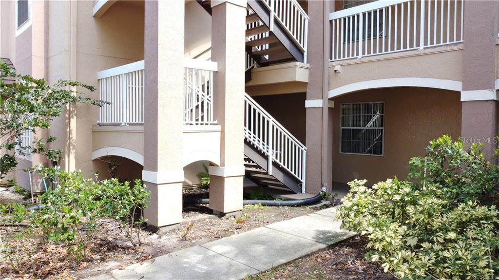13838 Fairway Island Drive - Photo 1