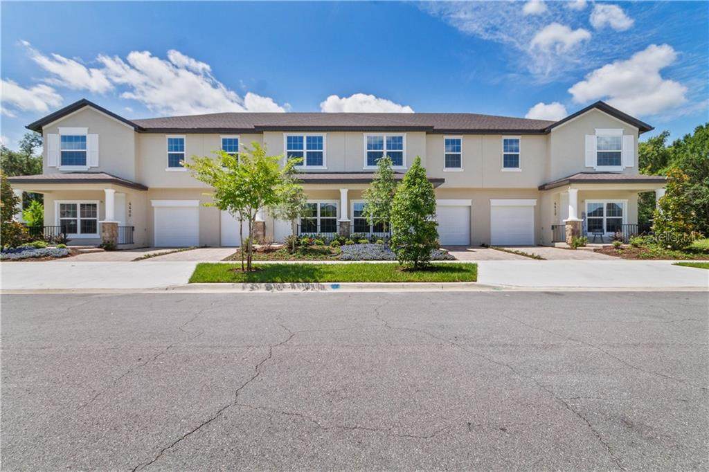 4412 Summer Flowers Place - Photo 1