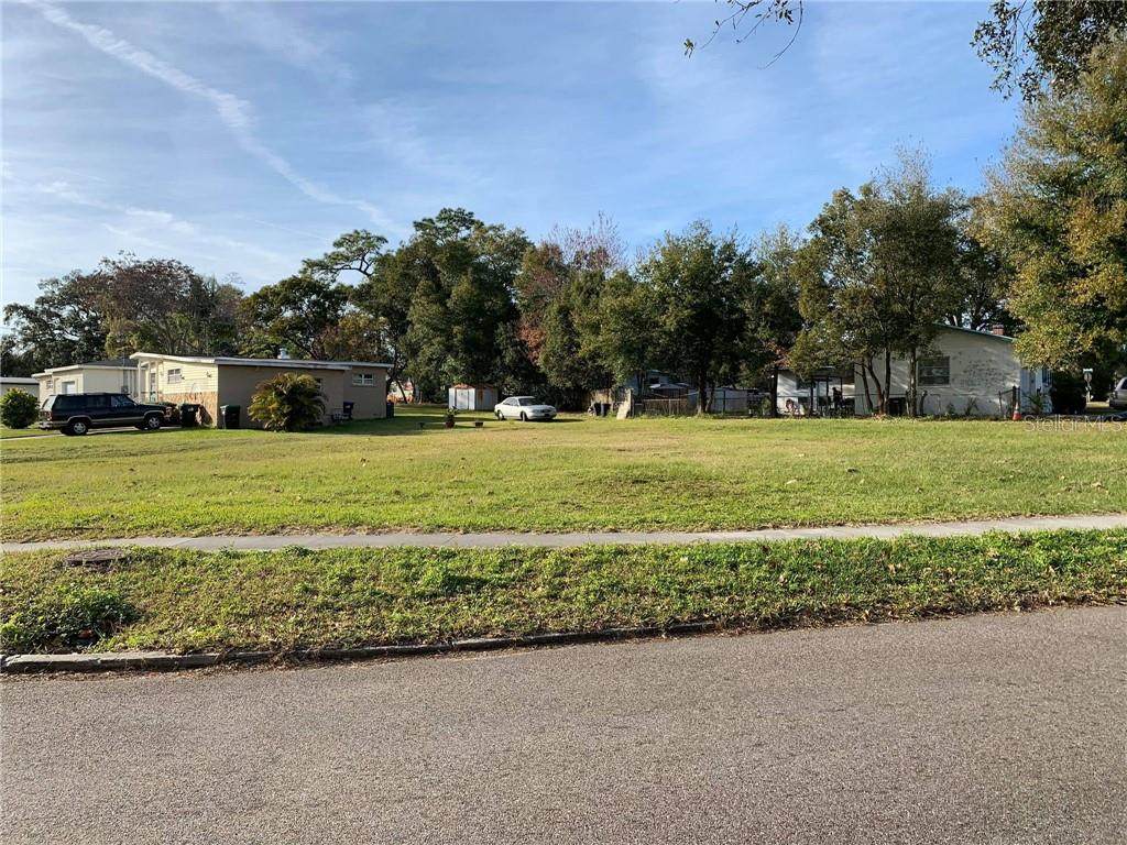 5201 Ashwood Place - Photo 1