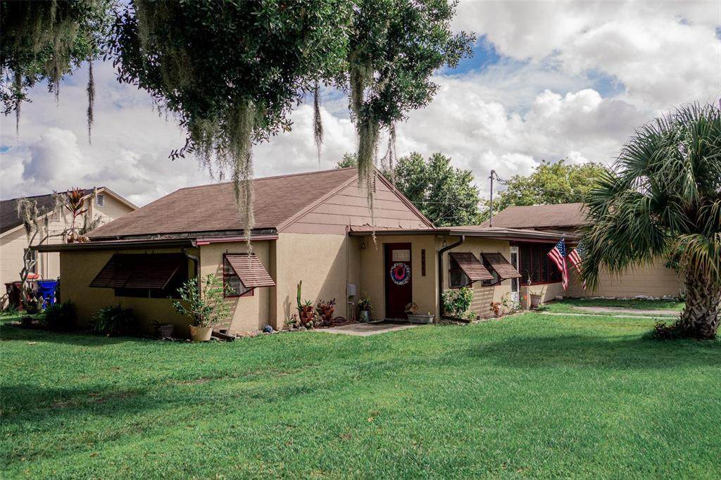 1321 Oregon Avenue - Photo 1