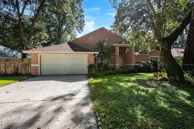 4417 White Oak Circle - Photo 1