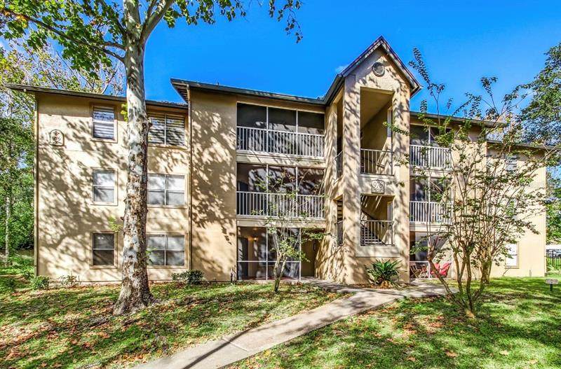 976 Leeward Place - Photo 1