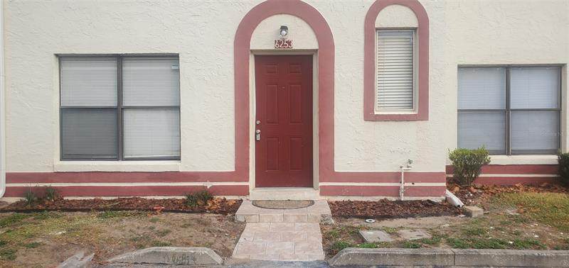 6253 Bend Square - Photo 1