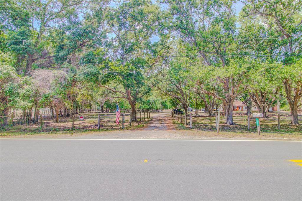 15345 Rockridge Road - Photo 1