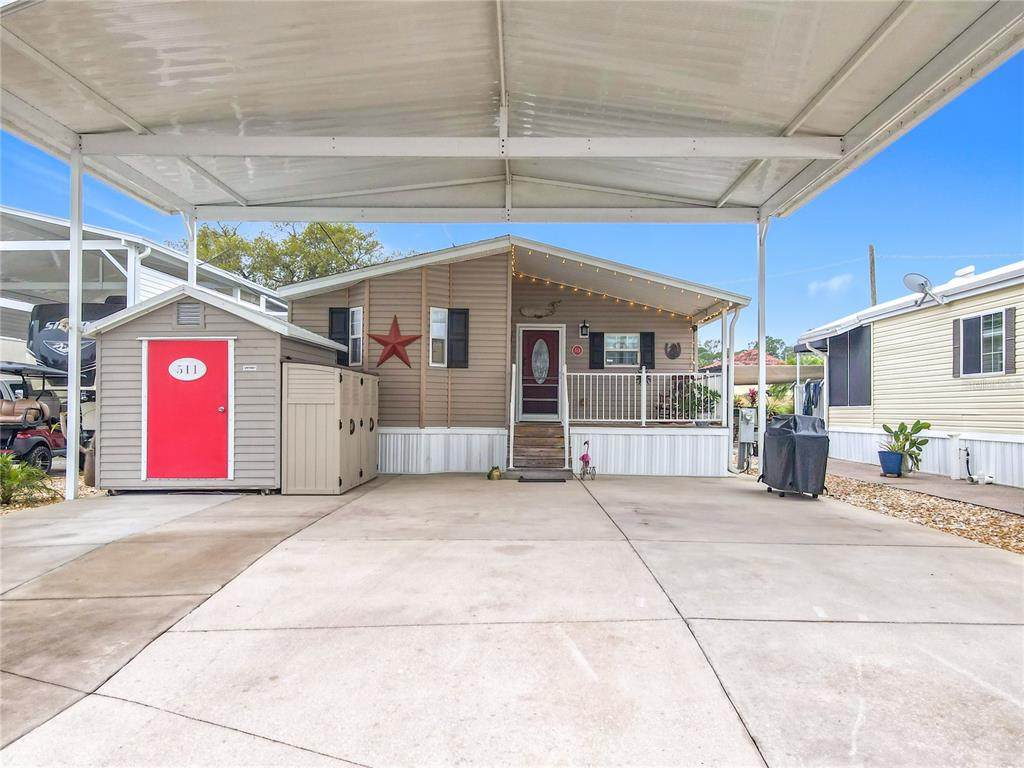 511 Par Pines Boulevard - Photo 1