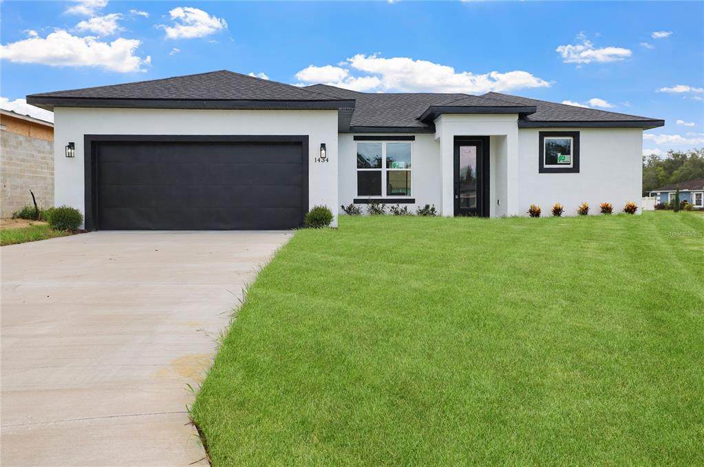 1434 Sarasota Drive - Photo 1