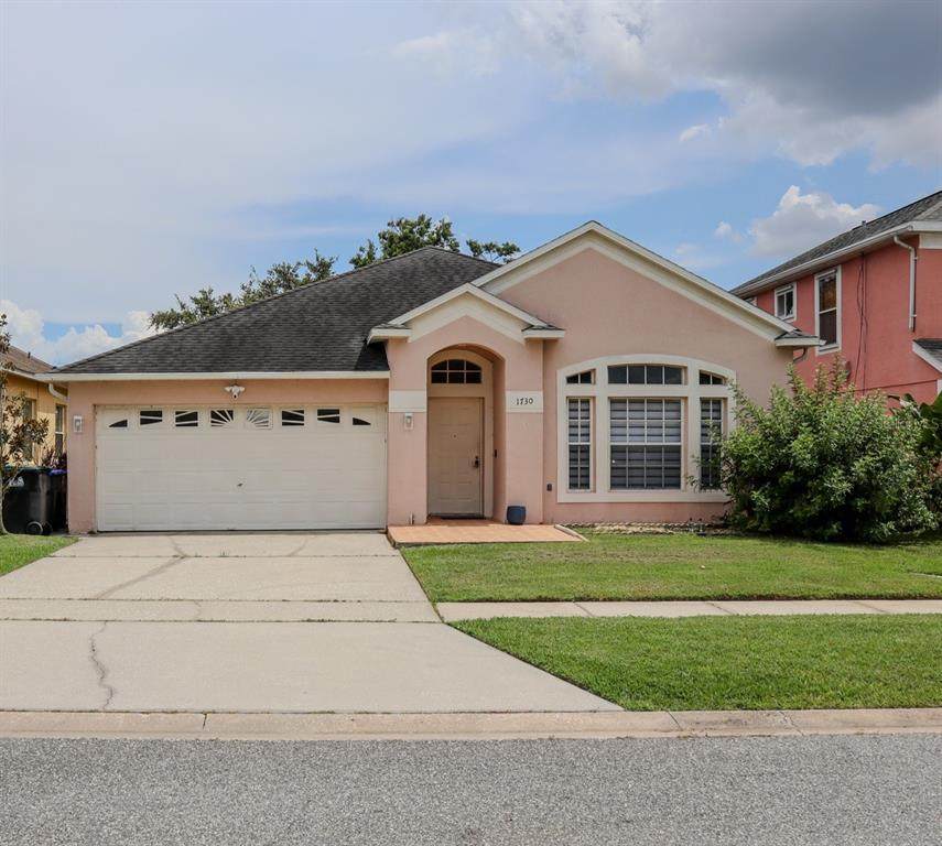1730 Sir John Court - Photo 1