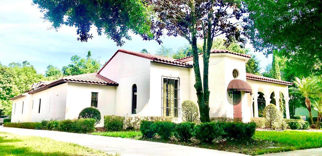 1423 Stickley Avenue - Photo 1