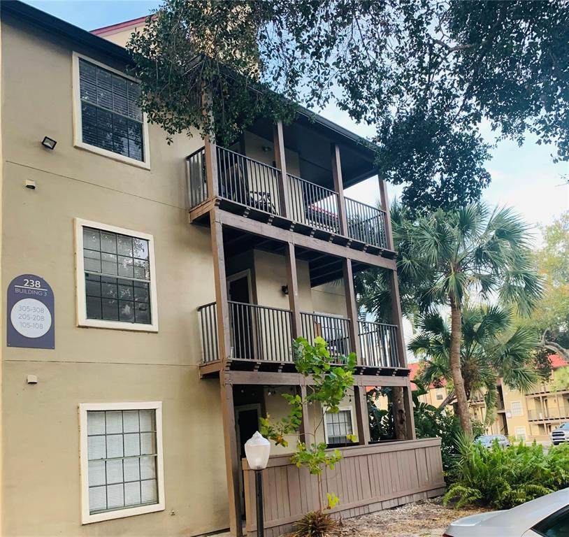 238 Afton Square - Photo 1