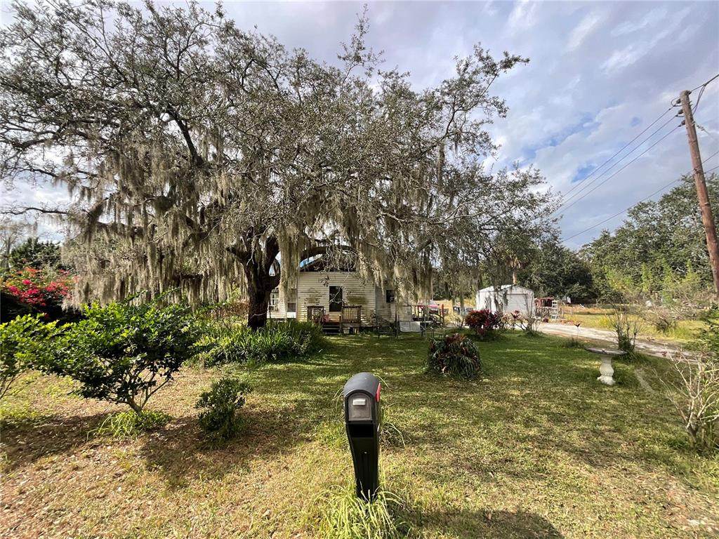 1701 Sanford Street - Photo 1