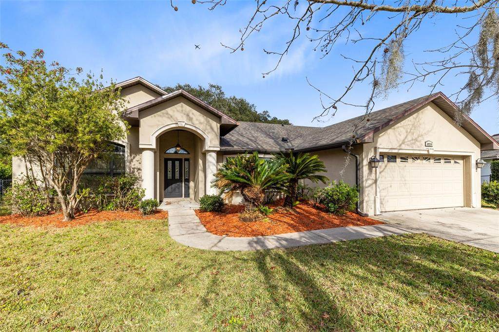 4924 Raylene Way - Photo 1