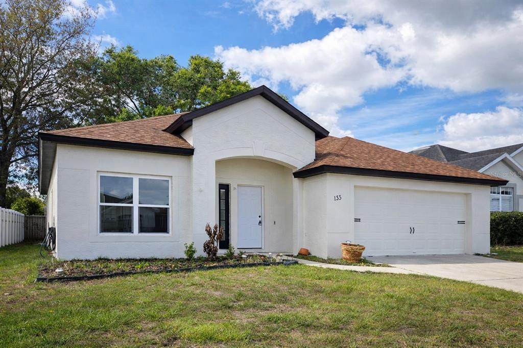 133 Jaybee Avenue - Photo 1