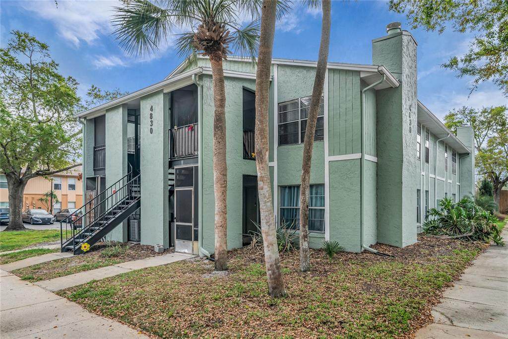 4830 Semoran Boulevard - Photo 1