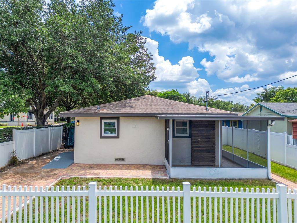 1855 Proctor Avenue - Photo 1