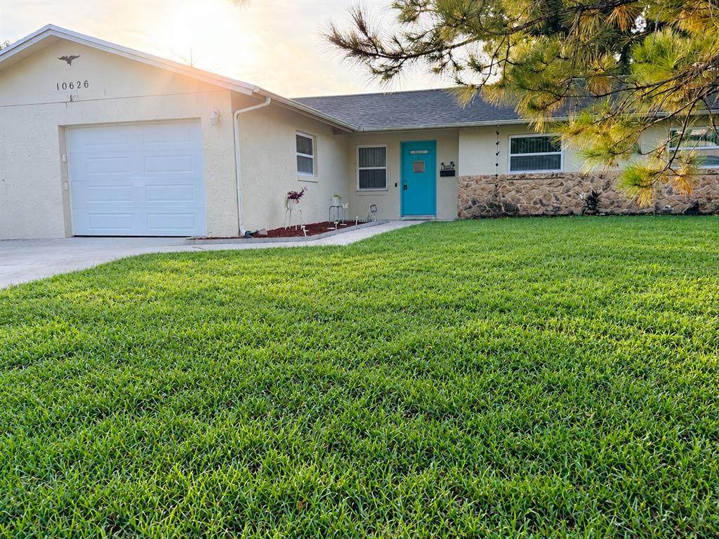 10626 Bresslyn Boulevard - Photo 1