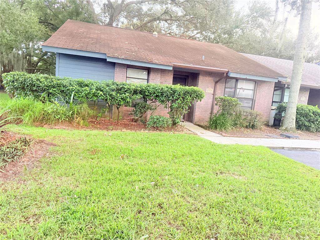 2919 Prince Oak Court - Photo 1