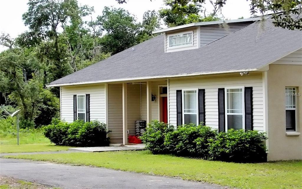 10117 Lithia Pinecrest Road - Photo 1