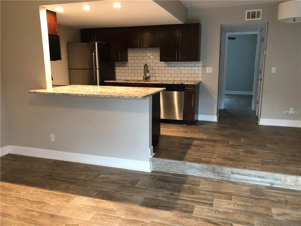 115 Lois Avenue - Photo 1