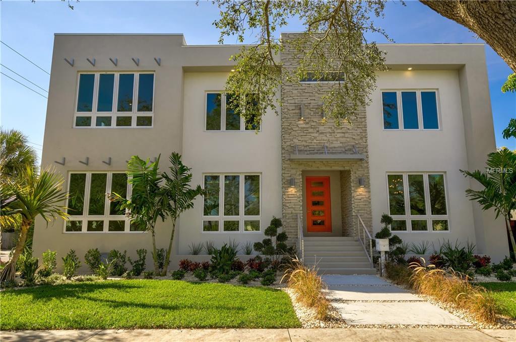 438 Davis Boulevard - Photo 1