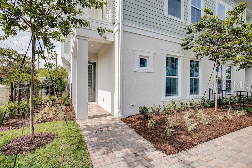 1120 Mahonia Court - Photo 1