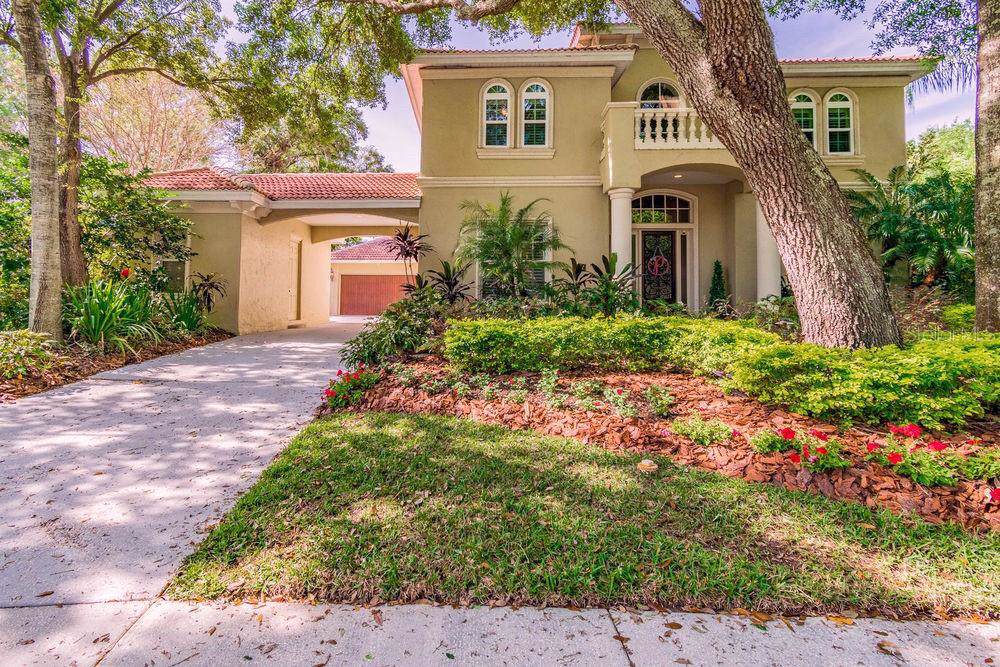 1927 Floresta View Drive - Photo 1