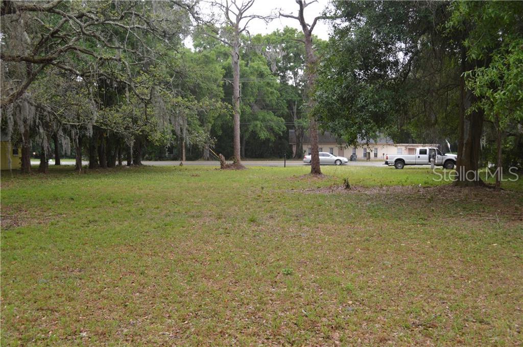 6220 Palm River - Photo 1