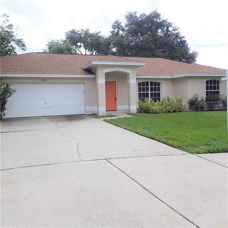 915 Clearcreek Drive - Photo 1