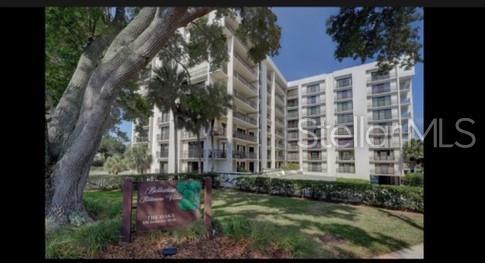 150 Belleview Boulevard - Photo 1