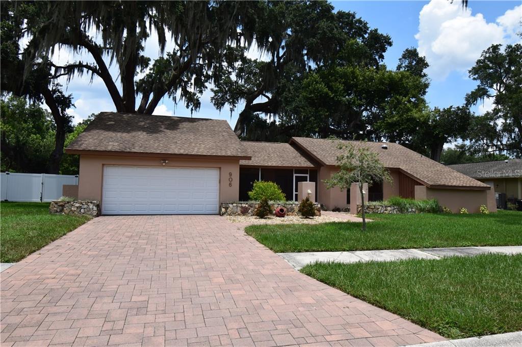 906 Winchester Lane - Photo 1