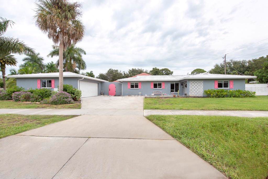 320 San Marco Drive - Photo 1