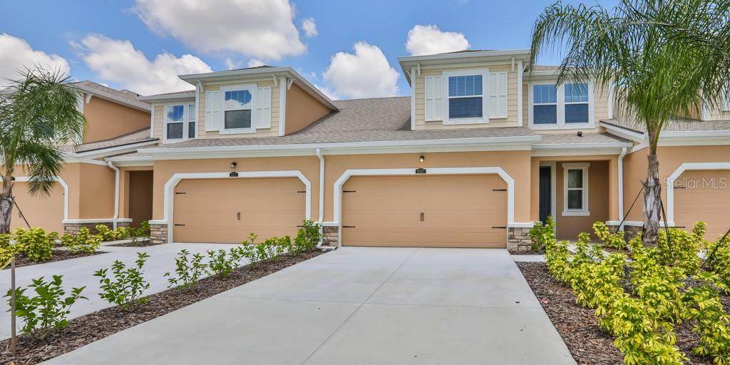 11527 Rolling Green Drive - Photo 1