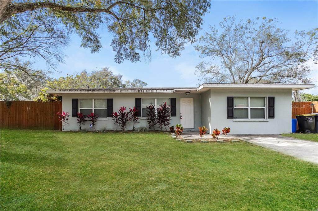 795 27TH Street - Photo 1