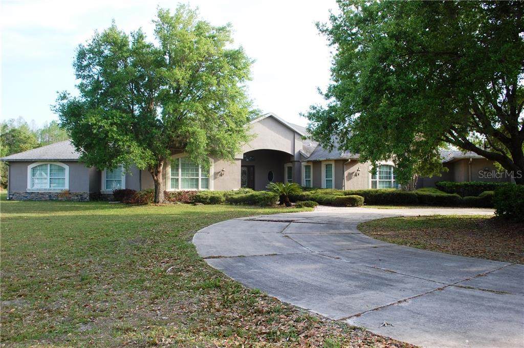 11939 Pasco Trails Boulevard - Photo 1