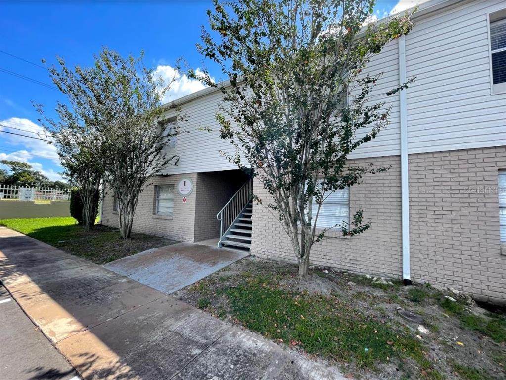 7210 Manhattan Avenue - Photo 1