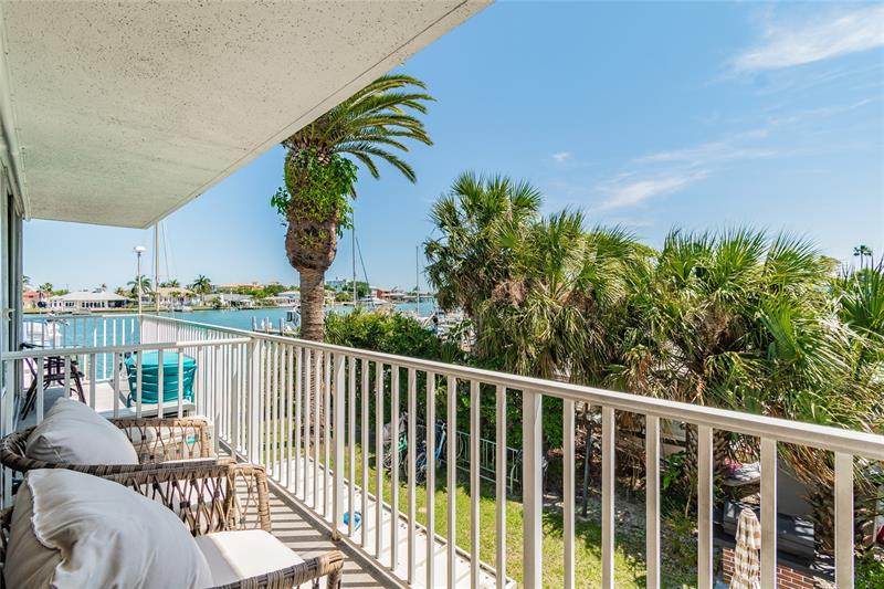 800 Bayway Boulevard - Photo 1