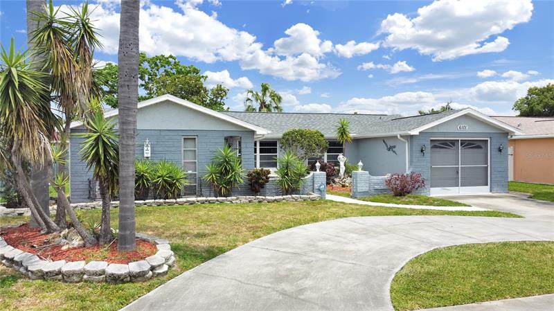 6101 Seabreeze Drive - Photo 1