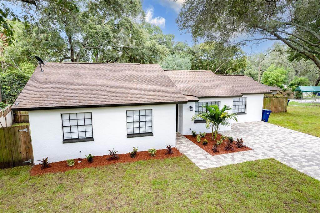 9401 Willow Avenue - Photo 1