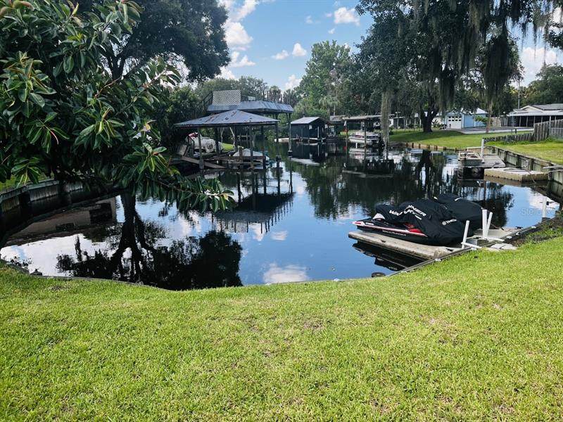 9945 River Drive - Photo 1