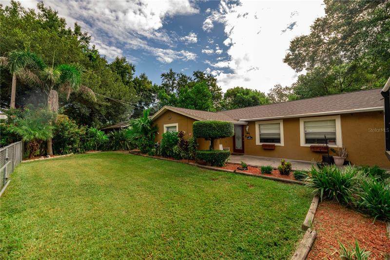 2412 Giddens Avenue - Photo 1