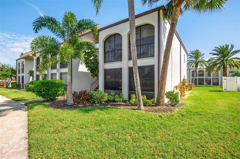 7701 Starkey Road - Photo 1