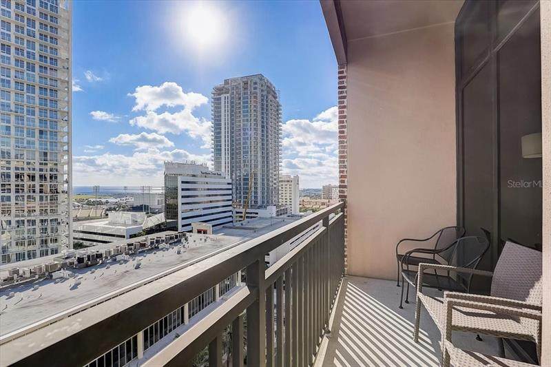 175 2ND Street - Photo 1