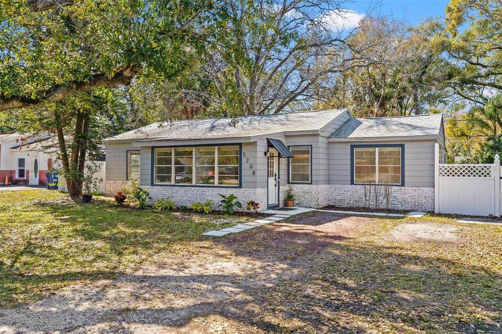 5208 Rome Avenue - Photo 1