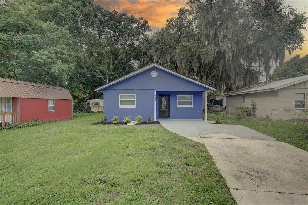 703 Warren Street - Photo 1