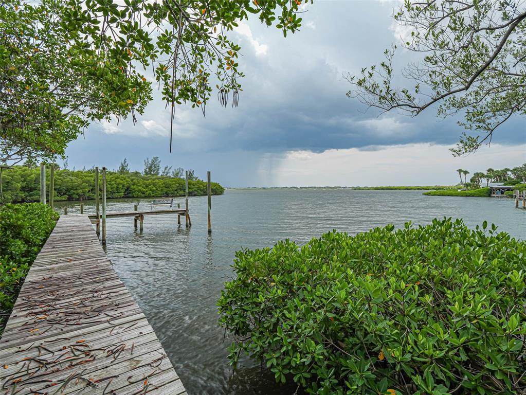 395 Live Oak Drive - Photo 1