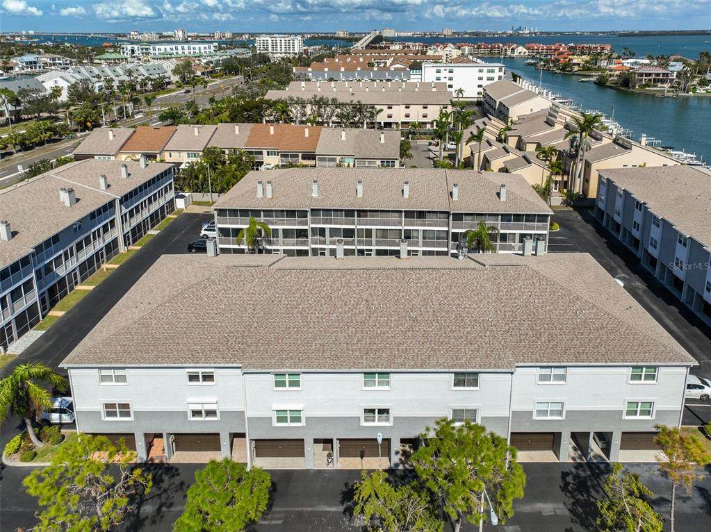 521 Pinellas Bayway - Photo 1