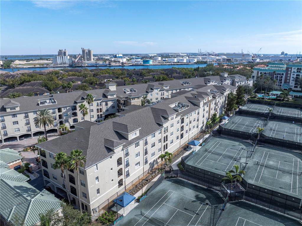 501 Knights Run Avenue - Photo 1