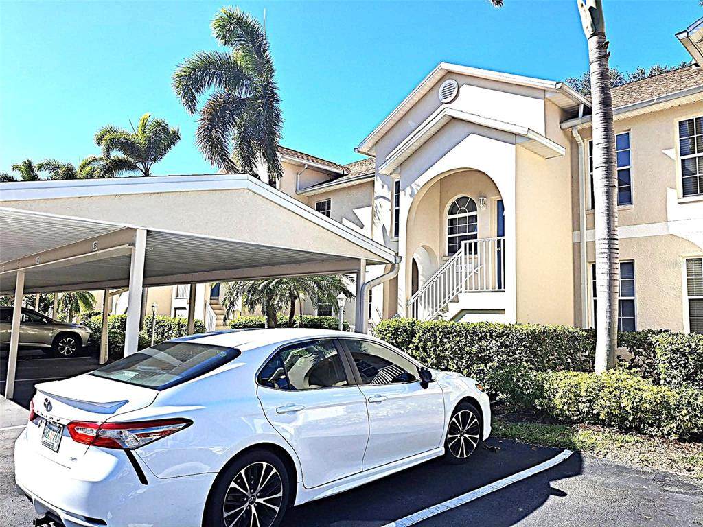 4275 Castlebridge Lane - Photo 1